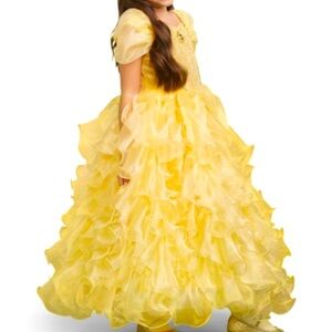 Extravagant Princess dress - Size S (5/6 years)